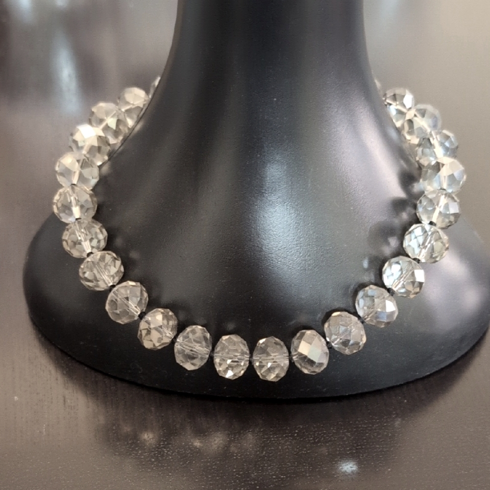 Banana Republic Elegant Crystal Chunky Beaded Necklace